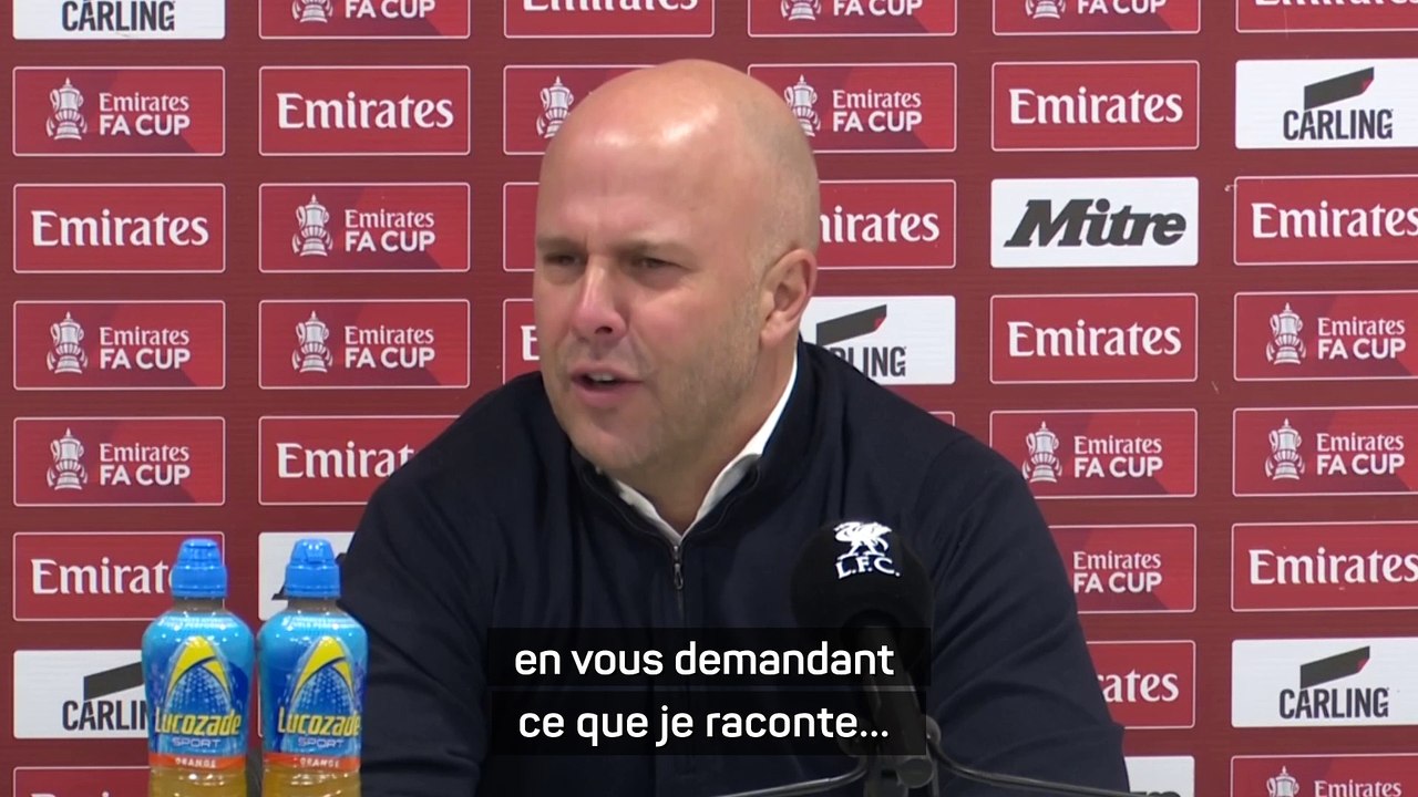 Slot : "Le plus grand compliment pour Alexander-Arnold a été les critiques reçues après United"-1_2805