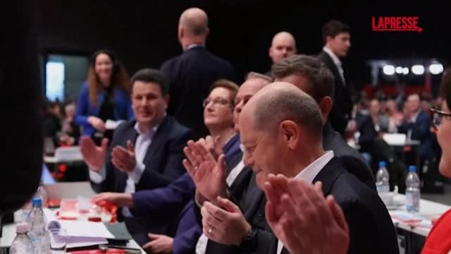 Scholz eletto candidato cancelliere Spd in Germania: «Vinceremo»