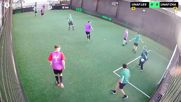 UNAF LES SABLES - UNAF CHANTONNAY POUZAUGES 11/01 à 16:10 - Football Terrain 2 (LeFive Challans)