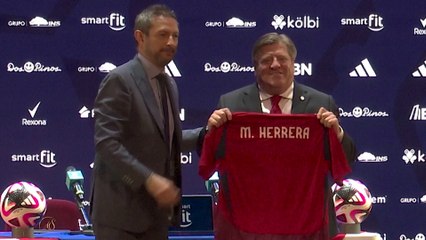 Costa Rica presenta a Herrera como nuevo seleccionador