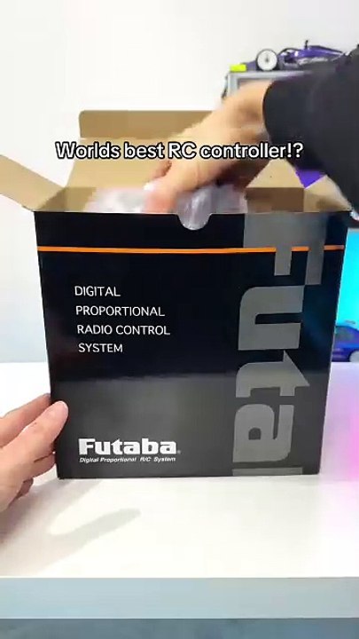 Everyone keeps telling me they are the best… so I got one to test! #futaba #rccar #rccars 1080P