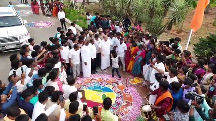 பொங்கல் விழா சிறுவனுடன் நடனமாடிய மருத்துவர் ராமதாஸ்