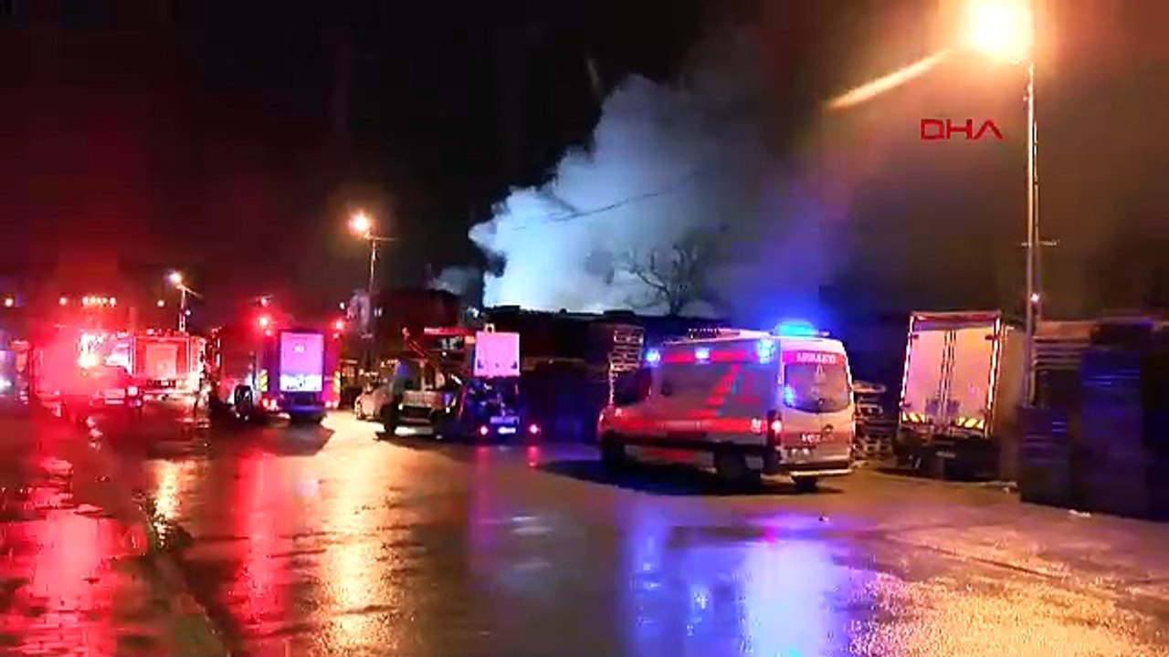 İstanbul  - Tuzla’da palet fabrikasında yangın