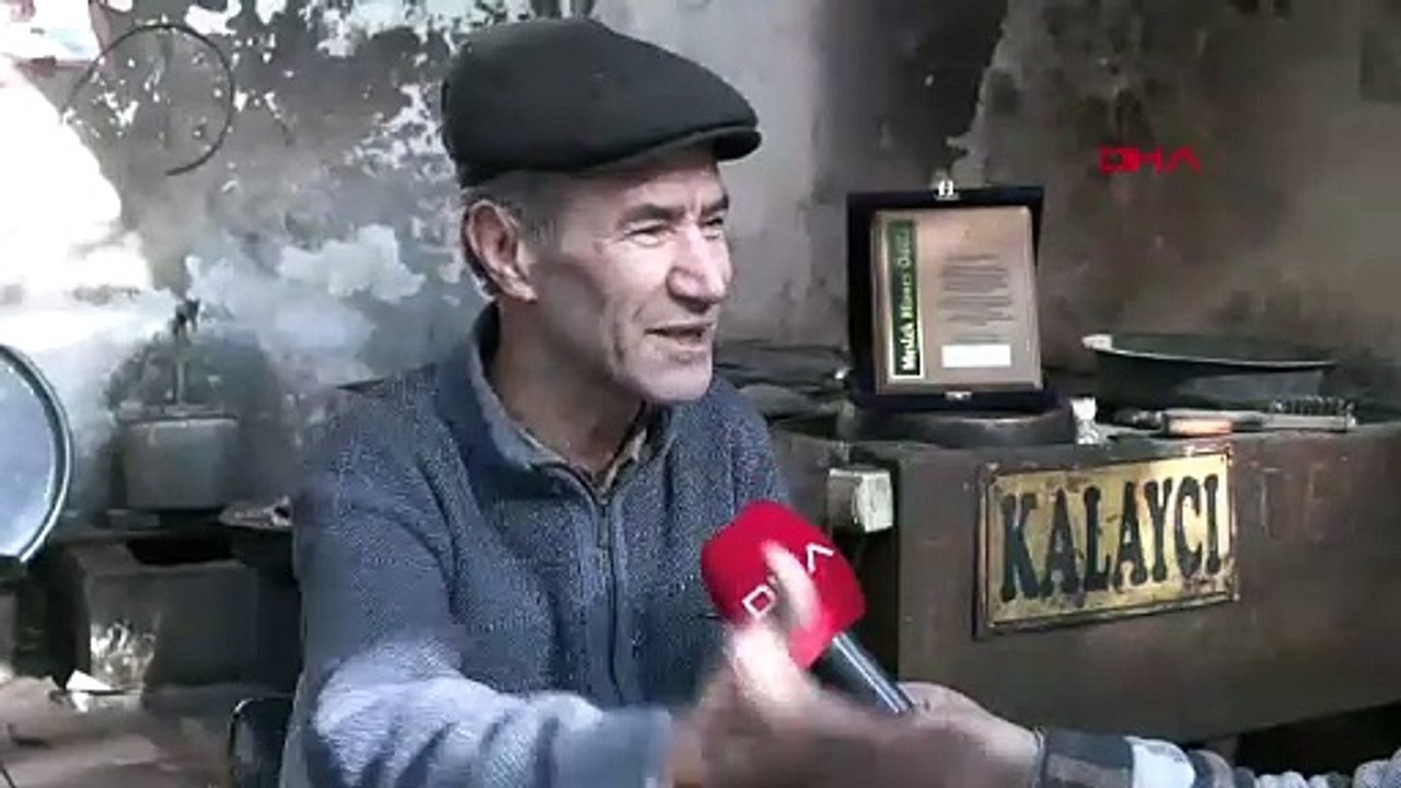 ADANA - 53 yaşında üniversite mezunu olan kalaycı: Meslek yok olacak