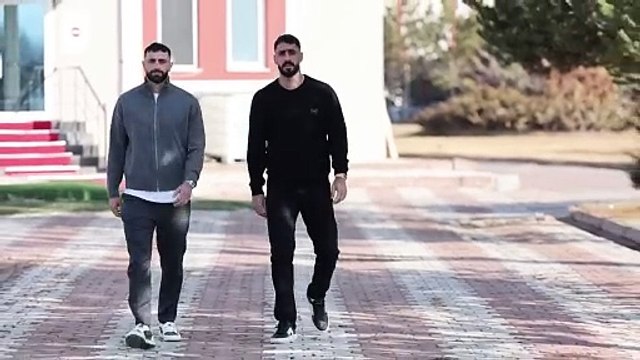 Sivasspor, Efkan Bekiroğlu ve Tolga Ciğerci transferini bu videoyla duyurdu. Gassal detayı