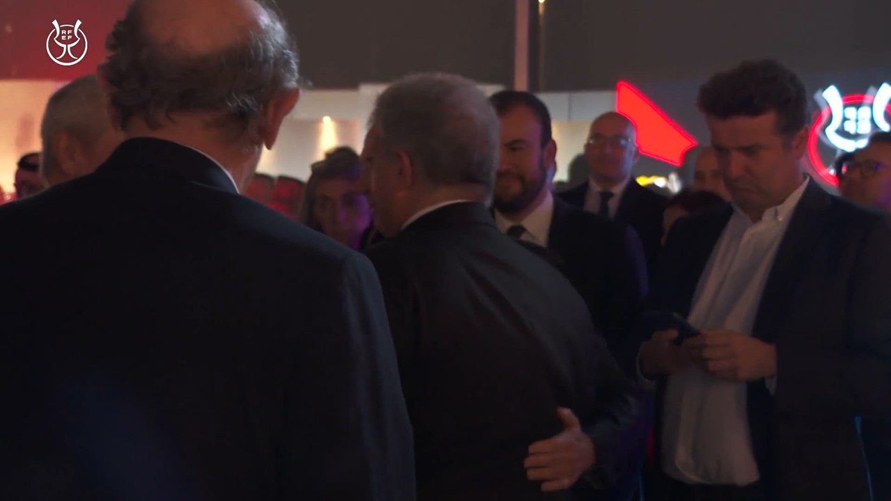 Joan Laporta, Emilio Butragueño y Rafael Louzán en la previa de la Supercopa de España