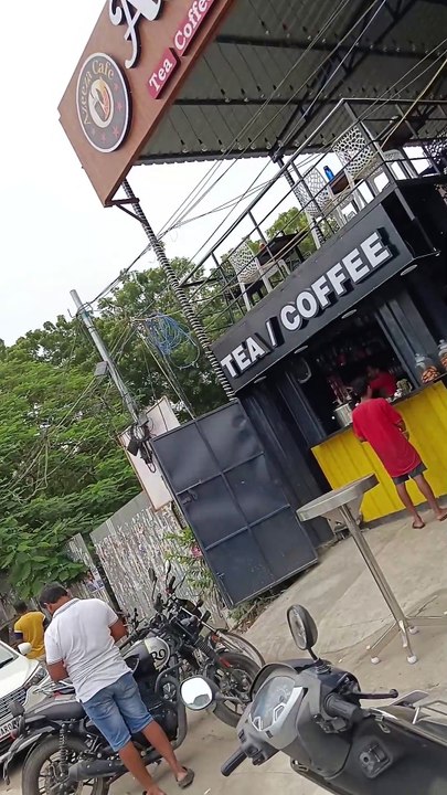 Azeeza cafe perungalathur in new perungalathur chennai