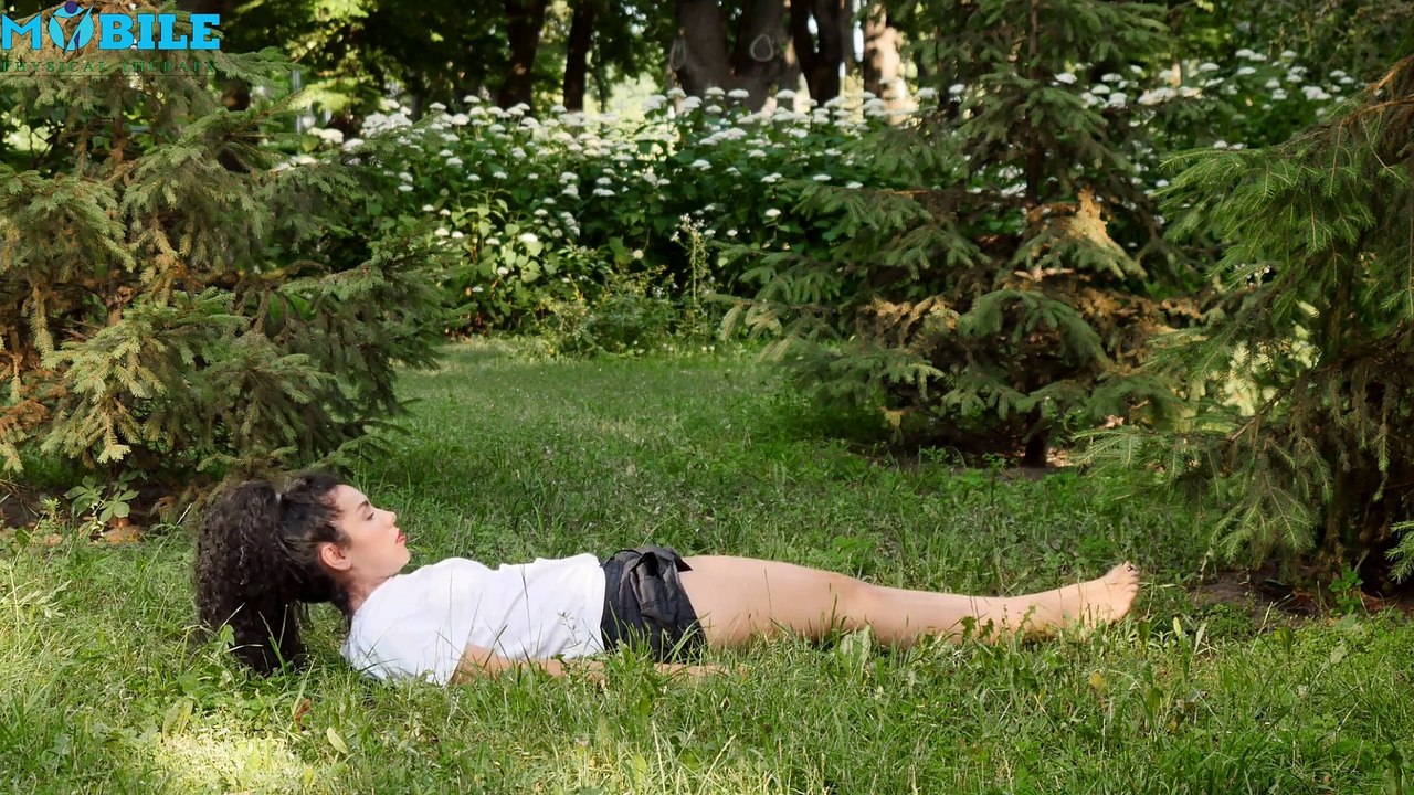 How to Do Leg Lifts Properly: Core Strength Made Easy | Mobile Physio