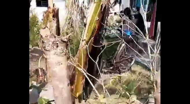 পুকুর থেকে গুগলি তোলাকে কেন্দ্র করে বচসা দুই প্রতিবেশীর মধ্যে।সেই অশান্তির জেরে চলল গুলি,আহত দুই।