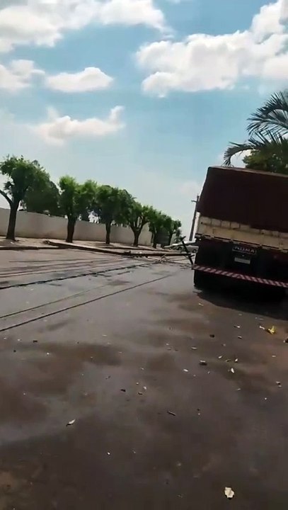 Temporal deixa rastro de destruição em Goioerê; Defesa Civil foi acionada