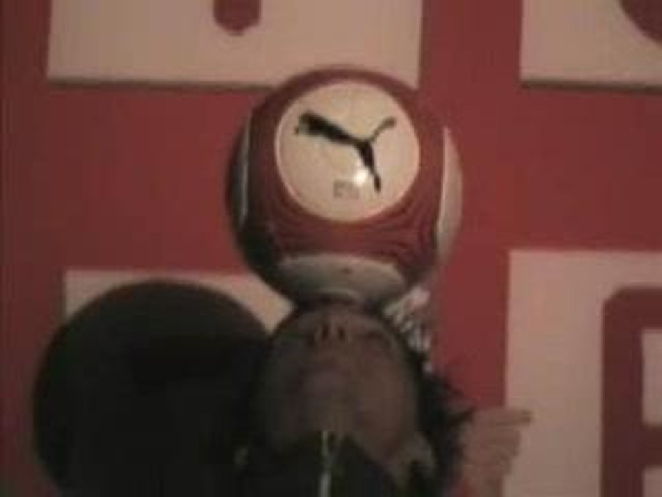 Football-freestyle-victor-rubilar