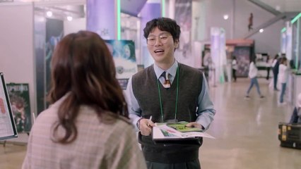 A Cold Arrogant Ceo Surprisingly Falls in Love With His Simple Worker