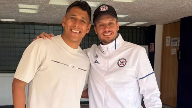 Martín Anselmi rompe el silencio sobre la salida de Luis Romo de Cruz Azul y la incorporación a Chivas