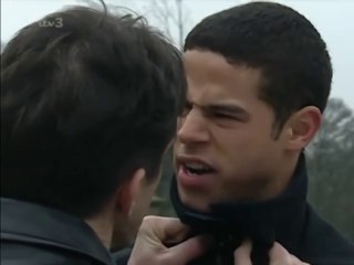 Emmerdale Sean Reynolds Punches Richie Carter 15th February 2001