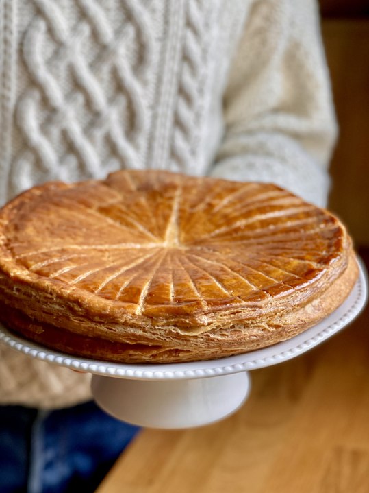 Mon Incroyable Galette des Rois Traditionnelle 100% Maison | Recette Frangipane Crémeuse et Facile