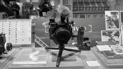 SONY Store, Vincom Dong Khoi, Vietnam