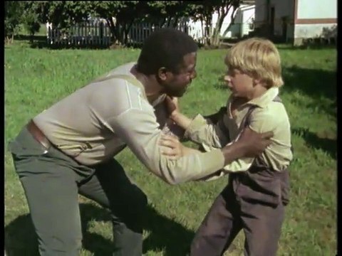 Huckleberry Finn and his Friends (1979) E14 - Huck Gets Away