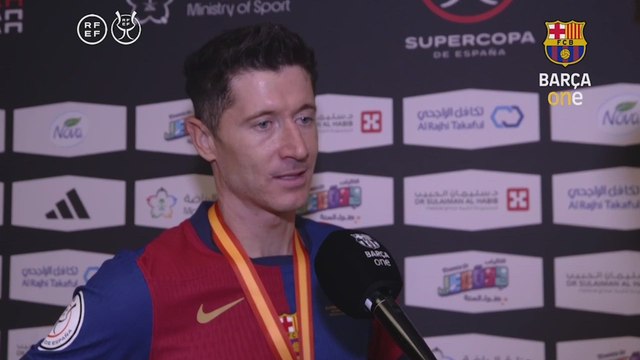 Lewandowski tras ganar la Supercopa de España ante el Real Madrid