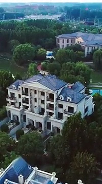 Se Rieron del hombre en la fiesta drama en latino