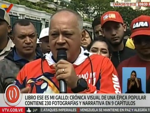 Inaugurada exposición fotográfica denominada “Ese es mi gallo