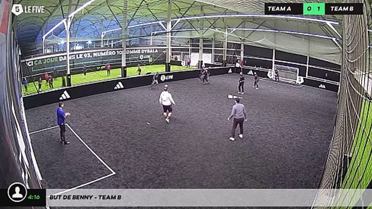 But de Benny - Team B