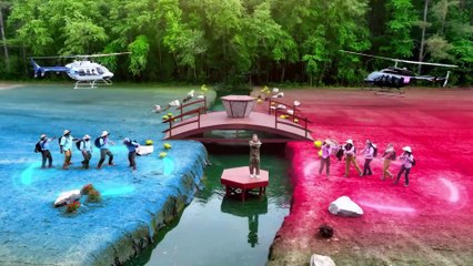 "$500,000 Man vs Woman SURVIVAL Challenge 😱🌲 | MrBeast Extreme"