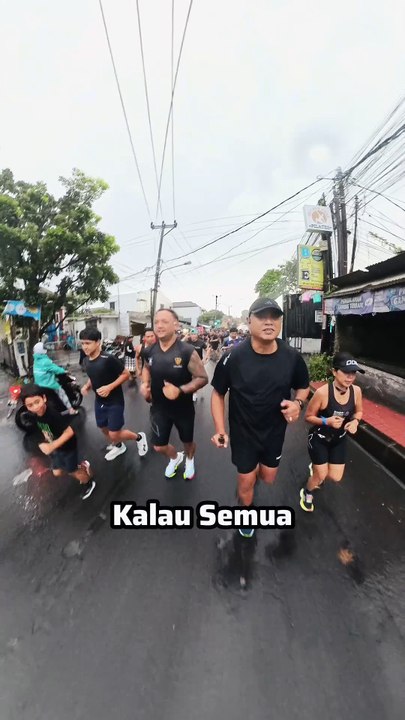 Black Runners