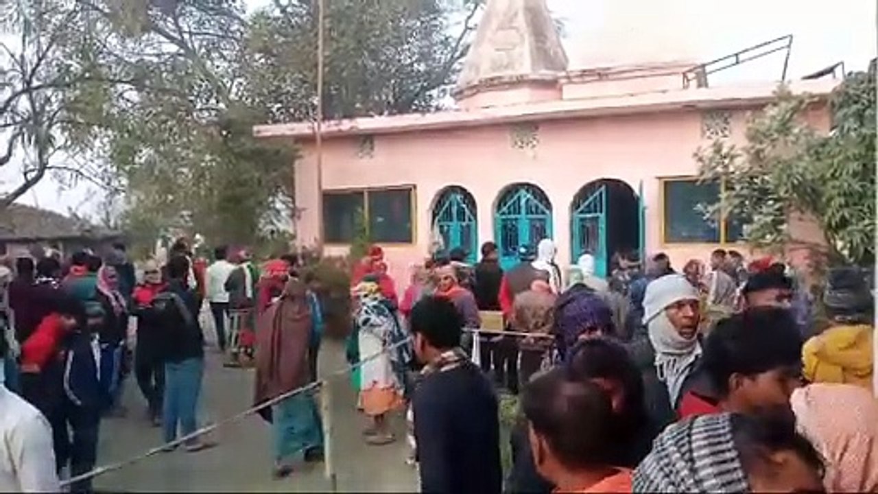 मन्दिर में साधु की हत्या,पुलिस पर आरोप। बिना पं...