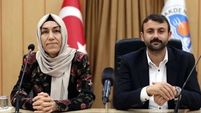 Akdeniz Belediye Başkanı Sarıyıldız görevden uzaklaştırıldı