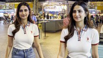 Palak Tiwari's Effortless Tee & Jeans Look For The Airport Is Winning Hearts
