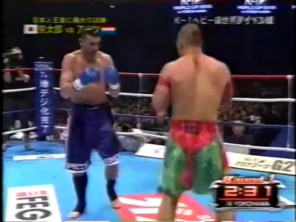 K-1 WORLD GP 2010 IN YOKOHAMA　 京太郎 vs. ピーター・アーツ