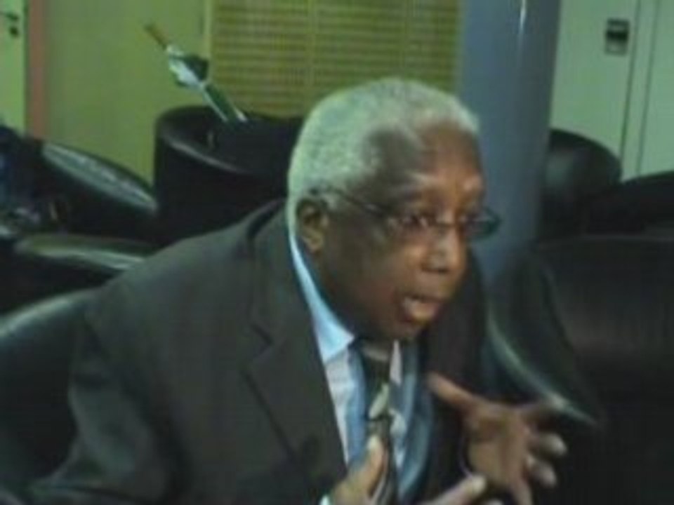 Gremetz frappe un élu au Conseil régional de Picardie