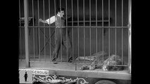 Charlie Chaplin - The Lion Cage - Full Scene (The Circus, 1928)