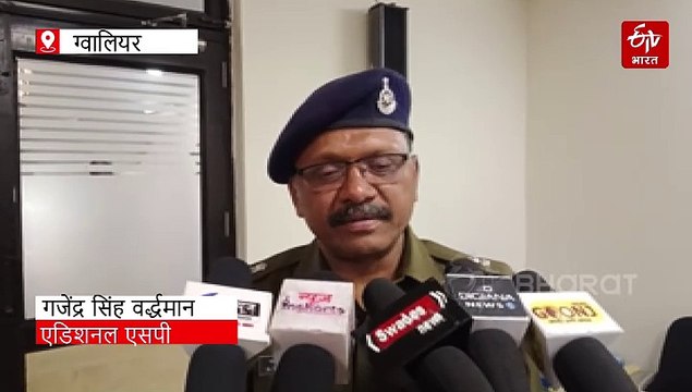 23322227 छेड़खानी का विरोध किया तो घर में पथराव,पिता को पीटा, सीसीटीवी कैमरे में घटना हुई कैद, पुलिस ने फरियादी को ही आरोपी बनाया