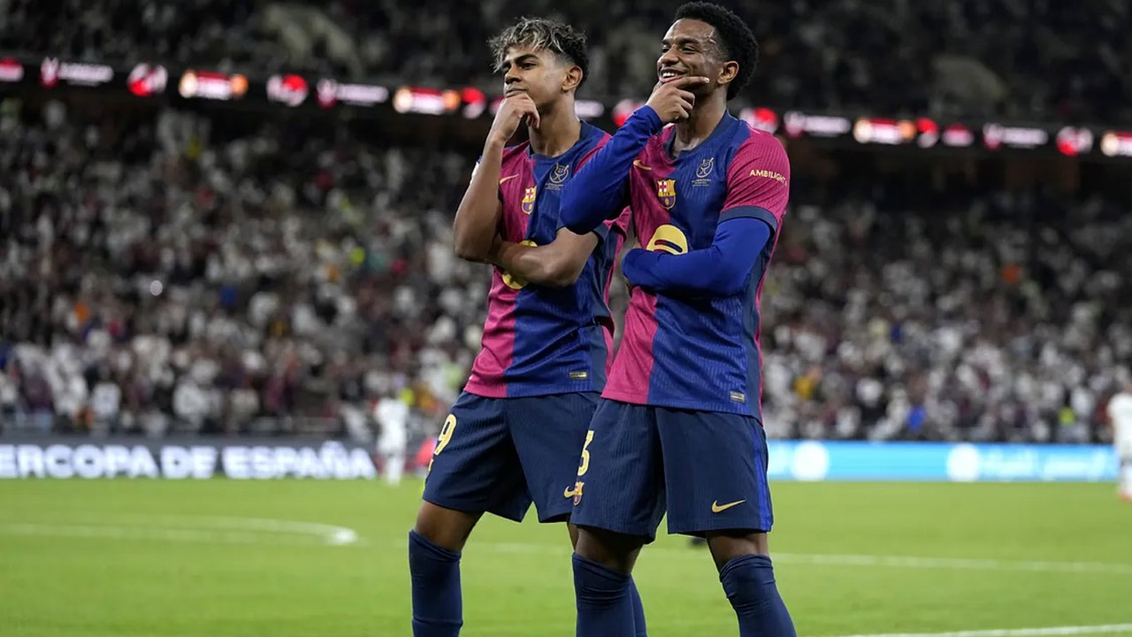 Flick orgulloso y Ancelotti triste: el Barsa gana la Supercopa al Madrid por goleada