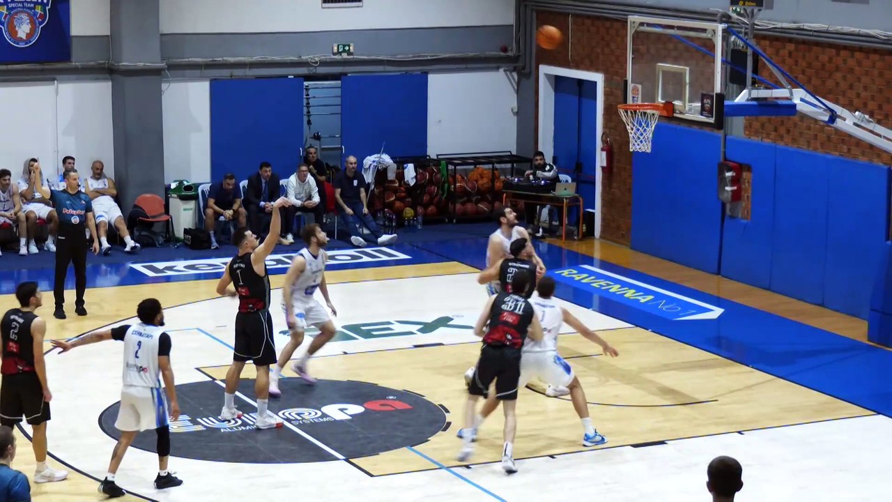 Ερμής Σχηματαρίου - Βίκος Ιωαννίνων 72-74