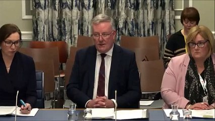 Nesbitt says Altnagelvin needs new ED after encountering patient on chairs in corridor for four days