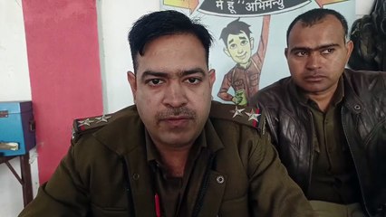 युवक पर धारदार हथियार से हमला, लाइव वीडियो आया सामने