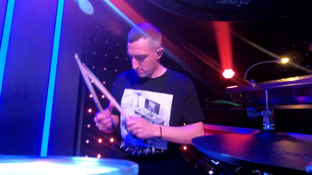 Clara Luciani - Tout pour moi (Live) - Le Grand Studio RTL