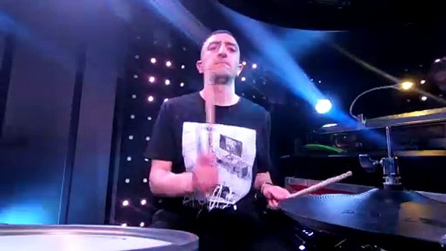 Clara Luciani - La grenade (Live) - Le Grand Studio RTL