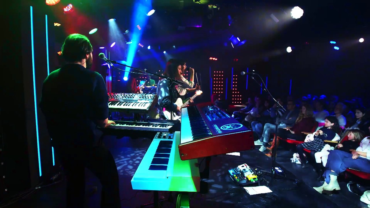 Clara Luciani - Respire encore (Live) - Le Grand Studio RTL