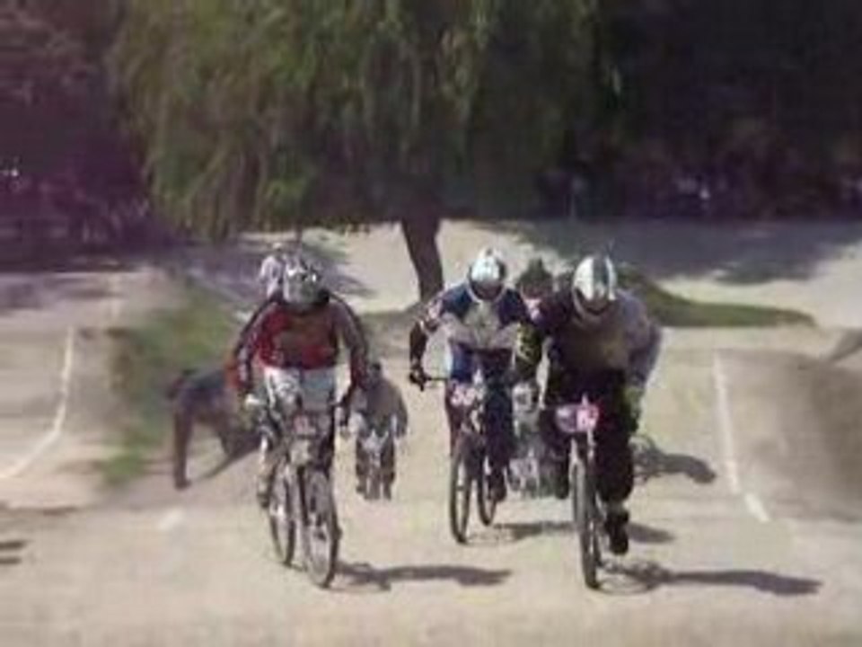 les pennes mirabeau finale cruiser vétéran