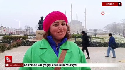 Edirne'de kar yağışı etkisini sürdürüyor