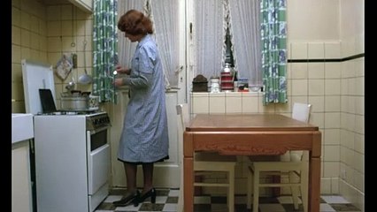 Jeanne Dielman, 23, quai du Commerce, 1080 Bruxelles - Official 50th Anniversary UK Trailer