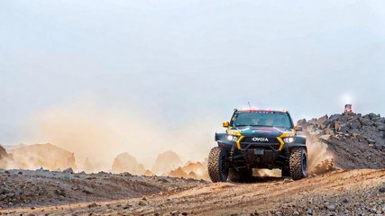 Dakar 2025 : Henk Lategan s'illustre à la 8e étape, Luciano Benavides l'emporte en moto