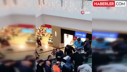 AVM'nin Çatısından Düşen İşçi Ağır Yaralandı