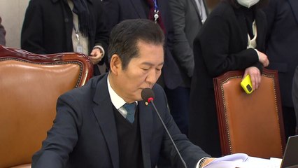 법사위, '제3자 추천' 내란 특검법 의결...야당 주도 / YTN