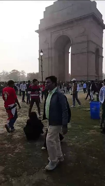 India gate second side