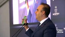 Bakan Kacır, CHP'li Özel’in kırmızı kartına, “Milli Muharip Uçak KAAN’ın kartı” ile cevap verdi