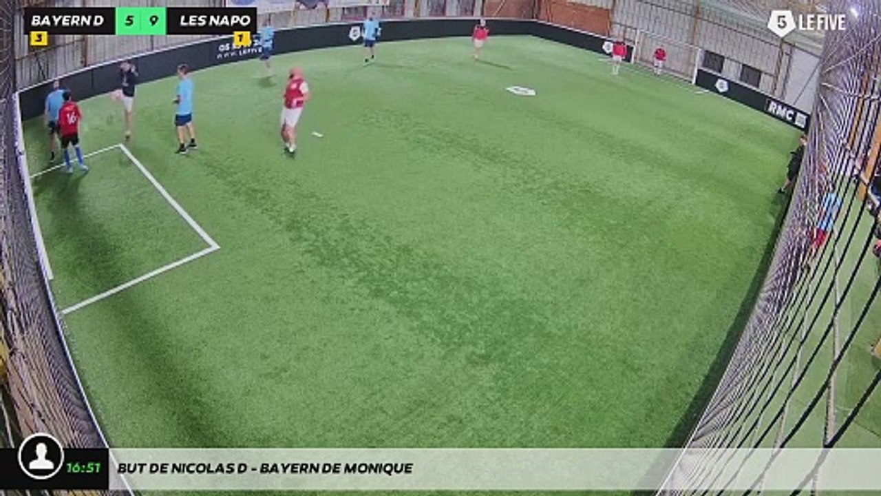 But de Nicolas D - Bayern De Monique